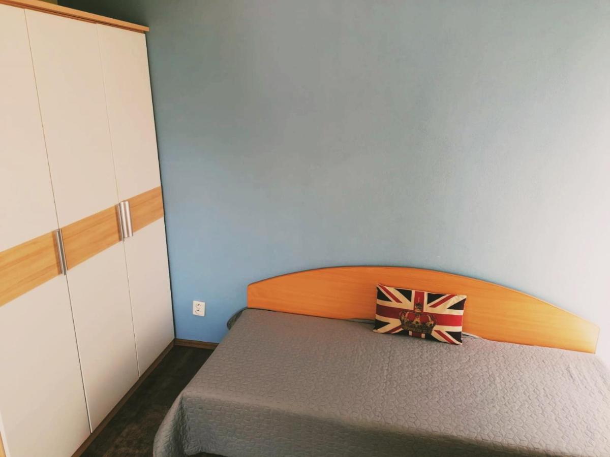 Apartmany Pri Auparku ปิเอชตานี ภายนอก รูปภาพ